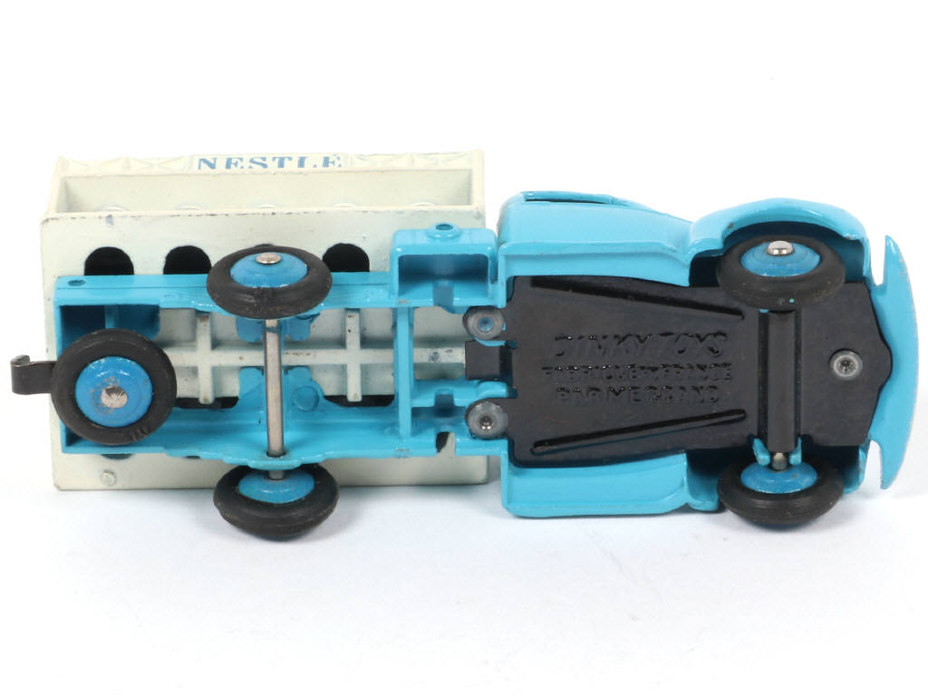 Lot 414 - DINKY TOYS (FRANCE) (1)
