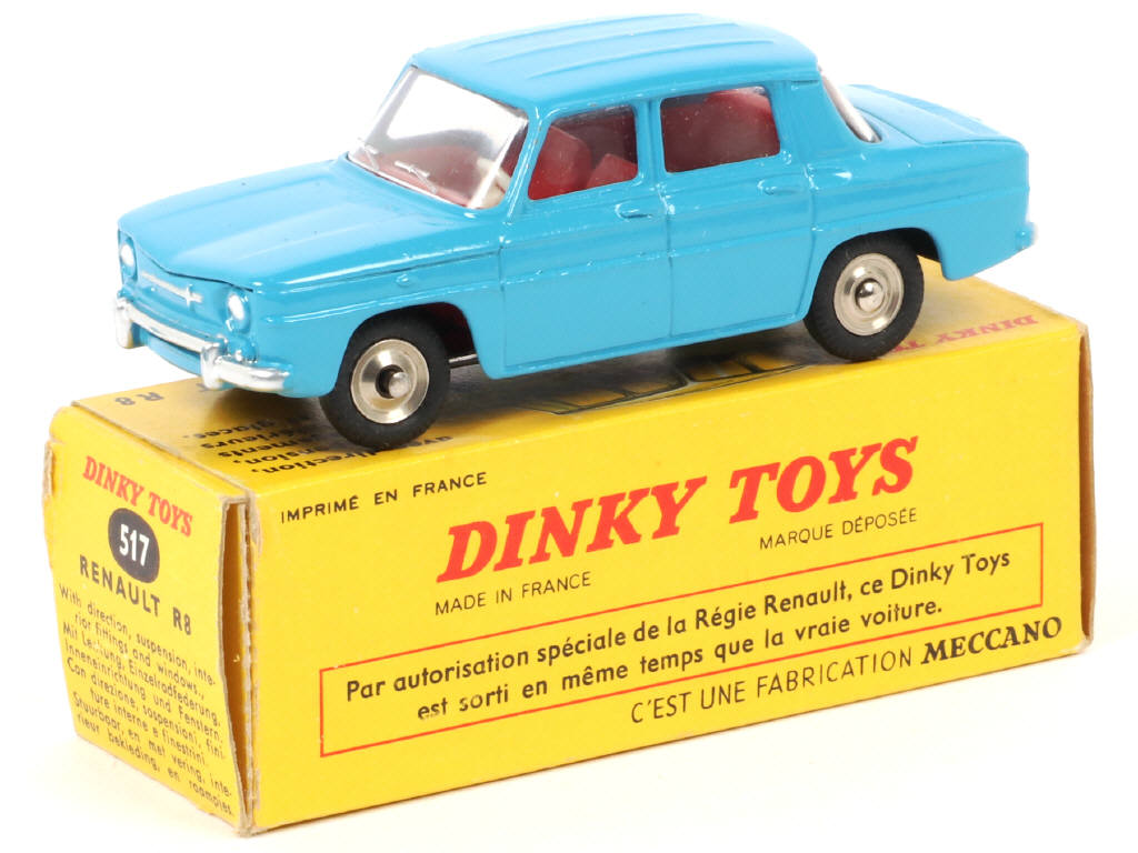 Lot 337 - DINKY TOYS (FRANCE) (1)