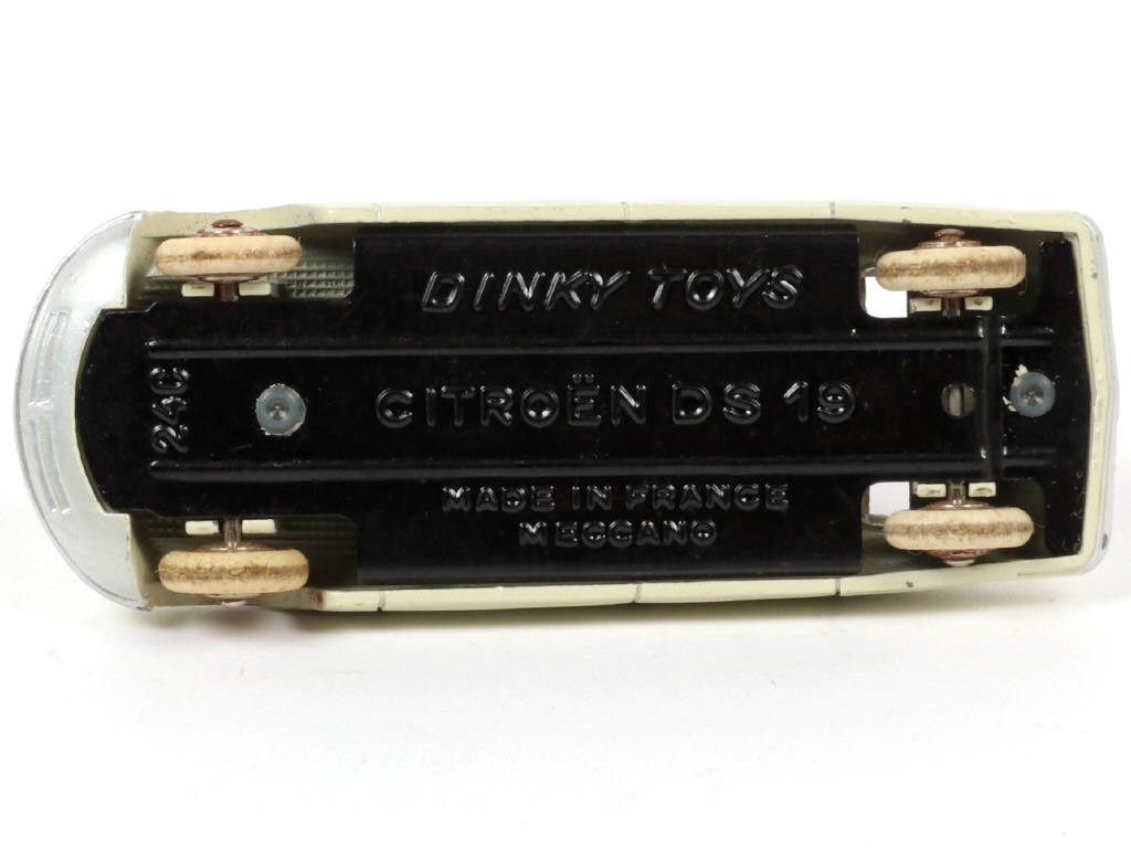 Lot 312 - DINKY TOYS (FRANCE) (1)