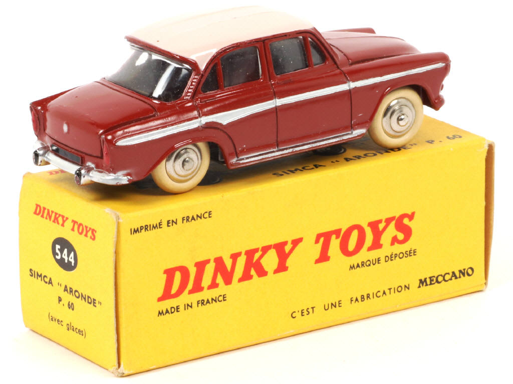 Lot 351 - DINKY TOYS (FRANCE) (1)