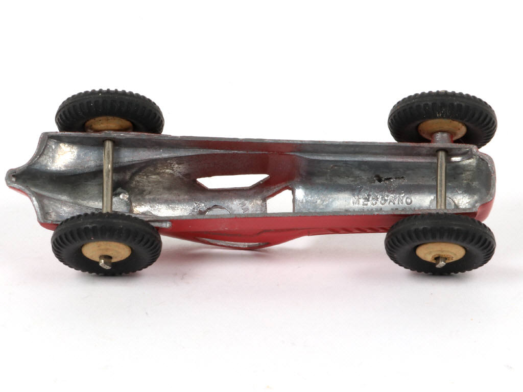 Lot 284 - DINKY TOYS (FRANCE) (1)