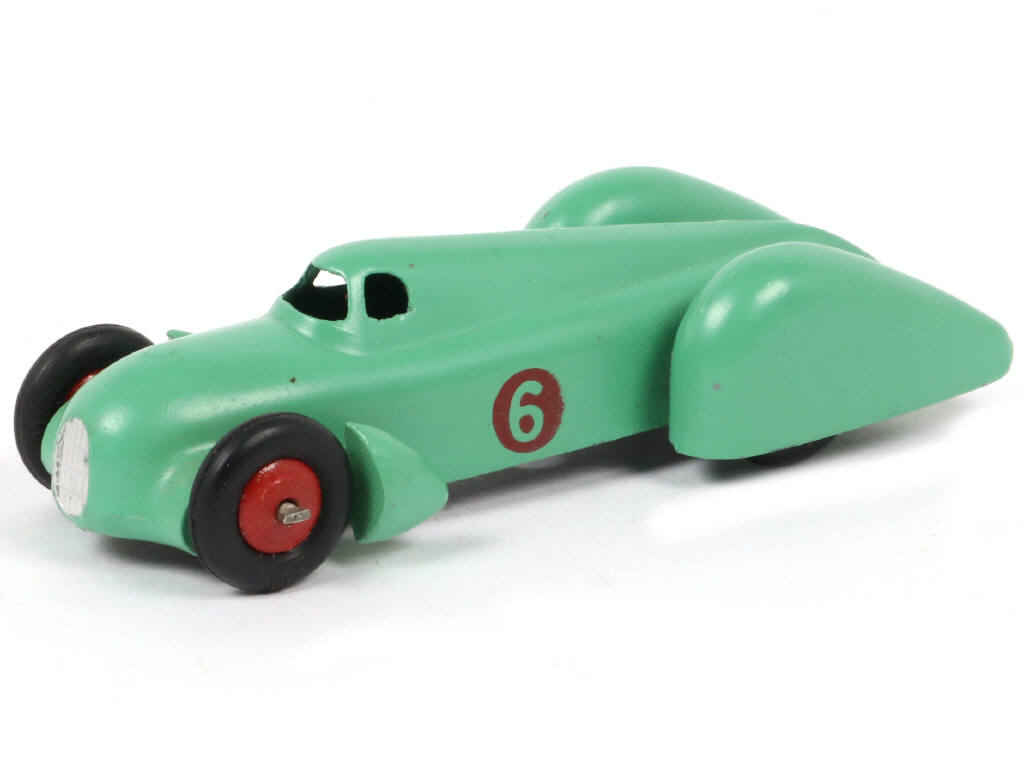 Lot 285 - DINKY TOYS (FRANCE) (1)
