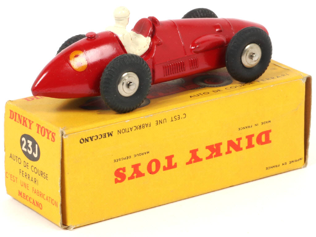 Lot 307 - DINKY TOYS (FRANCE) (1)