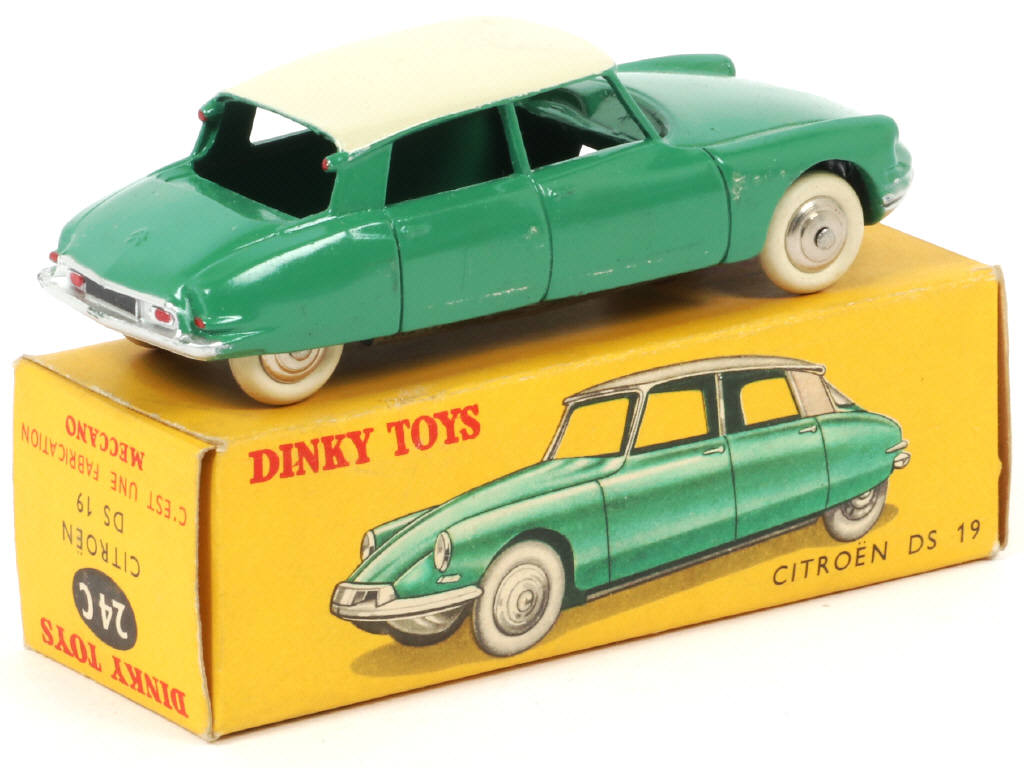 Lot 311 - DINKY TOYS (FRANCE) (1)