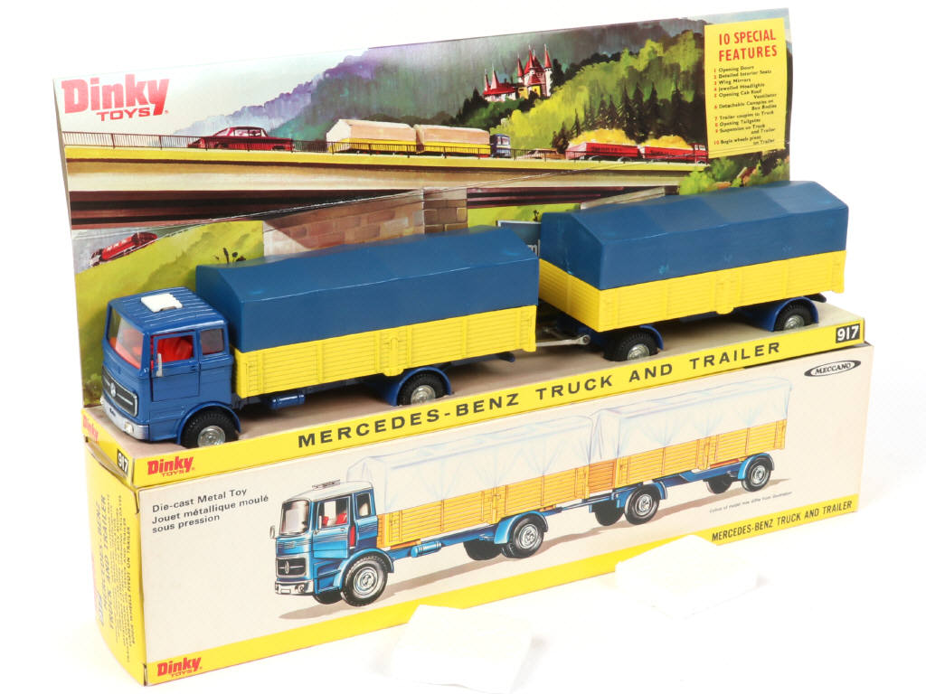 Lot 489 - DINKY TOYS (GB) (1)