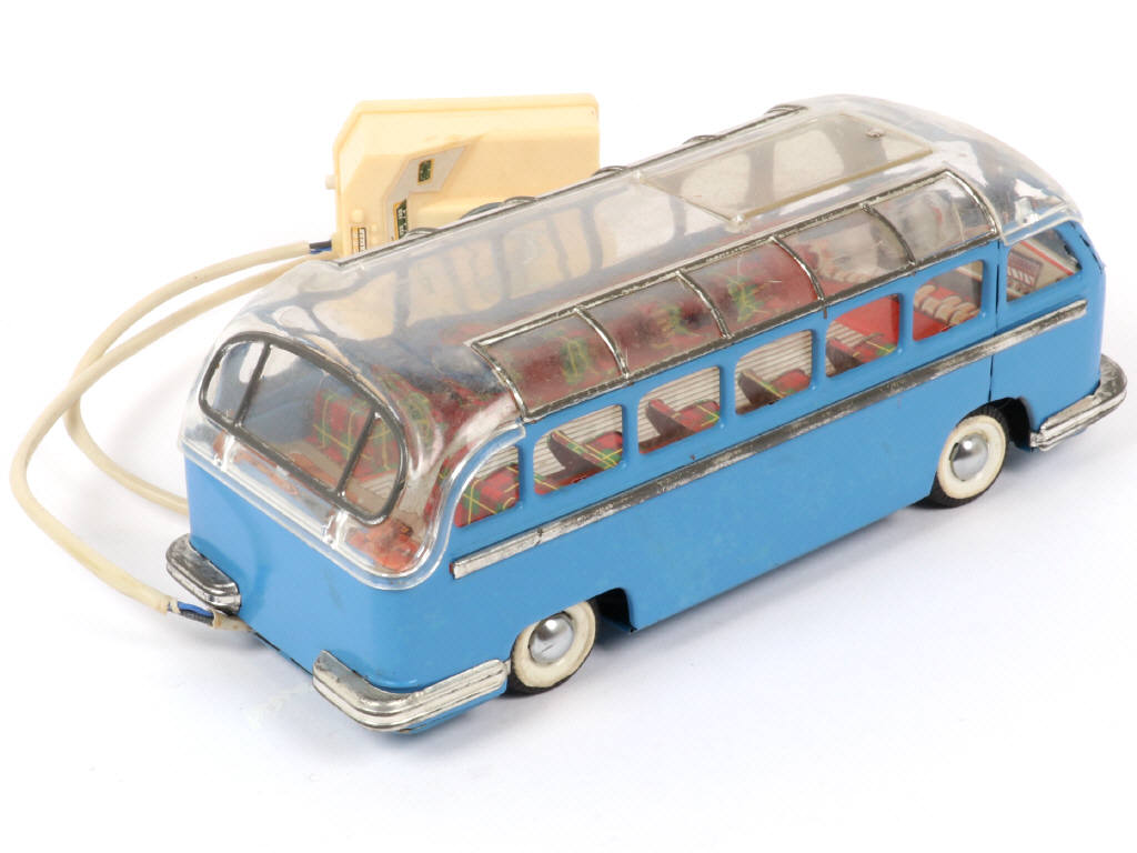 Lot 72 - FRANCE JOUETS (FRANCE) (1)