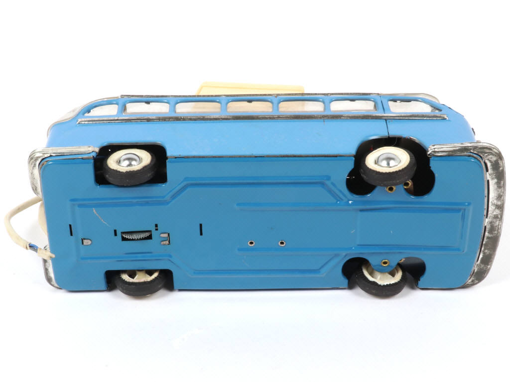Lot 72 - FRANCE JOUETS (FRANCE) (1)