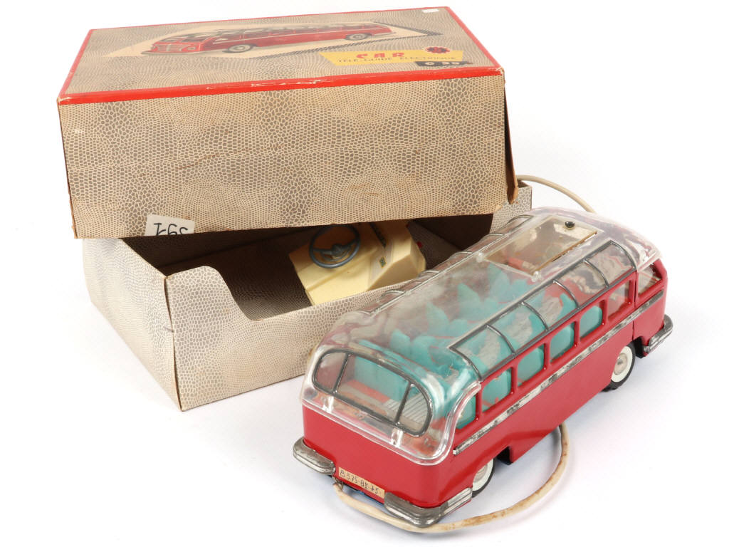 Lot 73 - FRANCE JOUETS (FRANCE) (1)