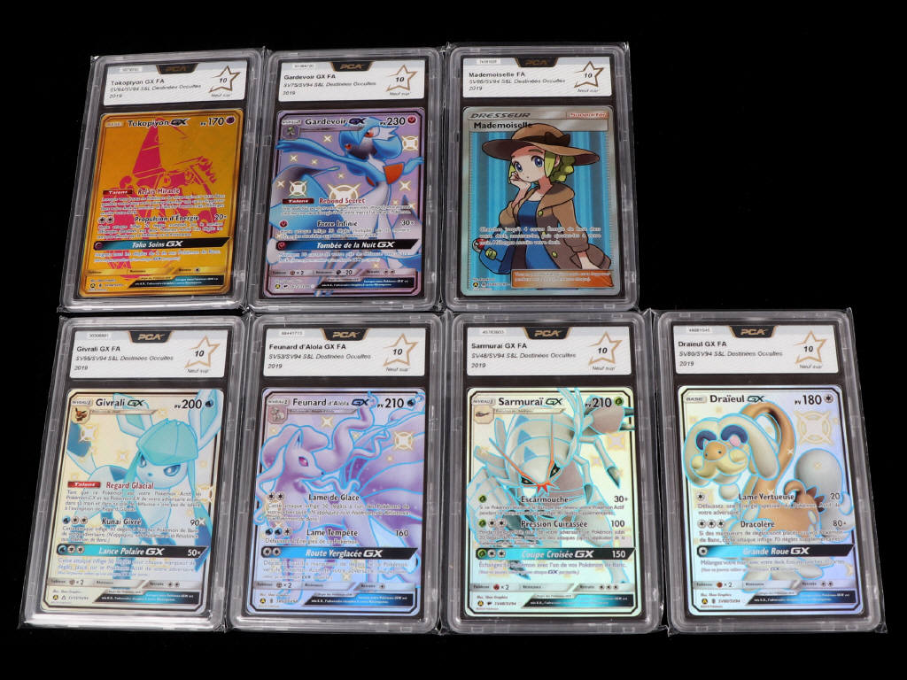 Lot 124 - POKEMON COMPANY (USA) (7)