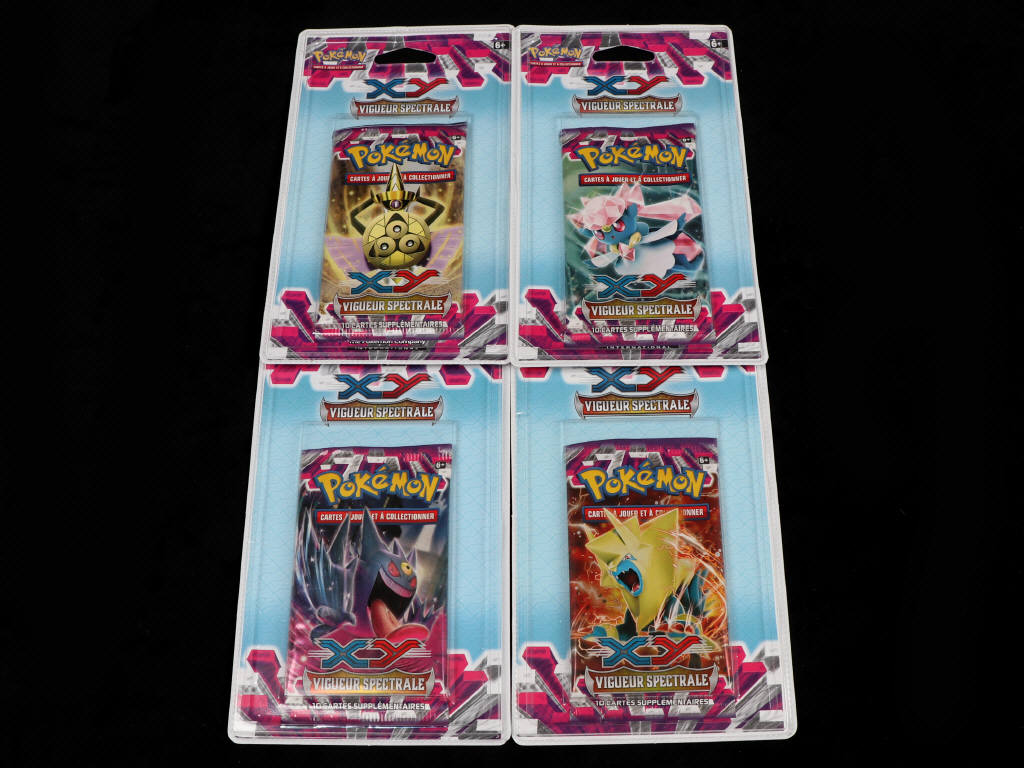 Lot 71 - POKEMON COMPANY (USA) (4)