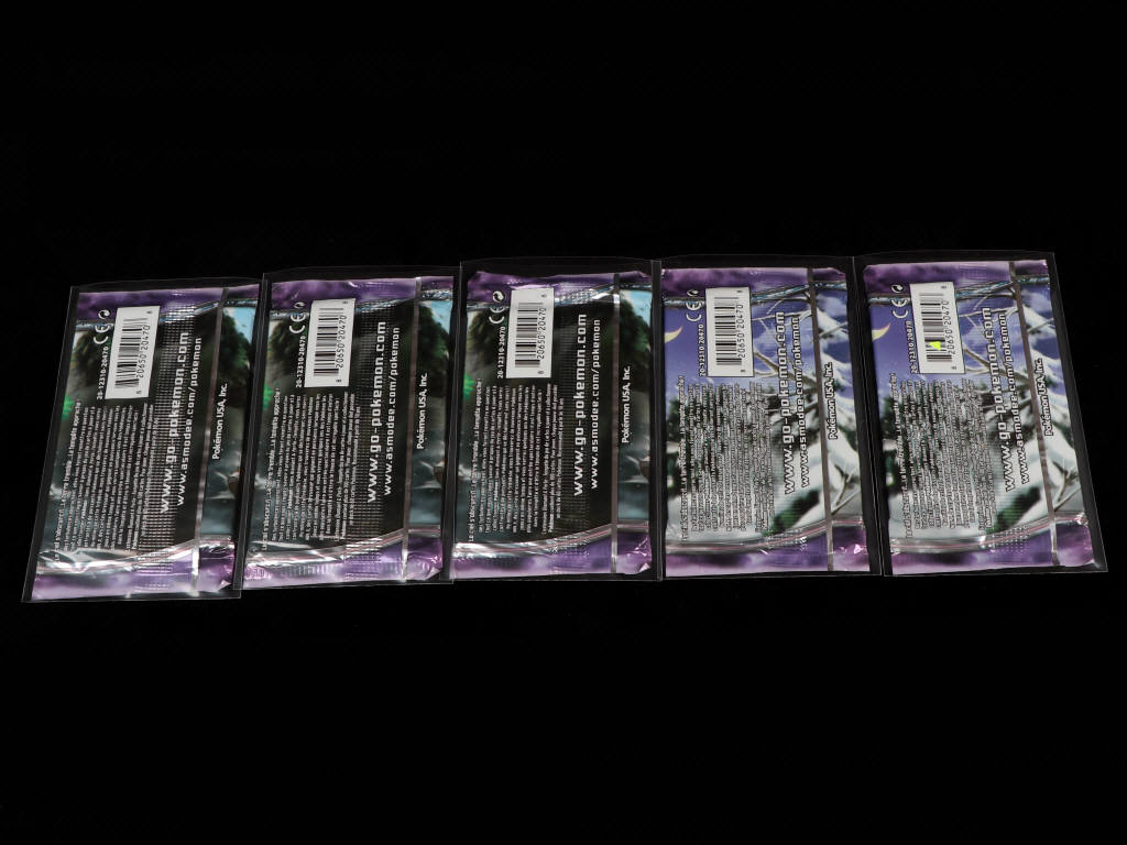 Lot 81 - POKEMON COMPANY (USA) (5)