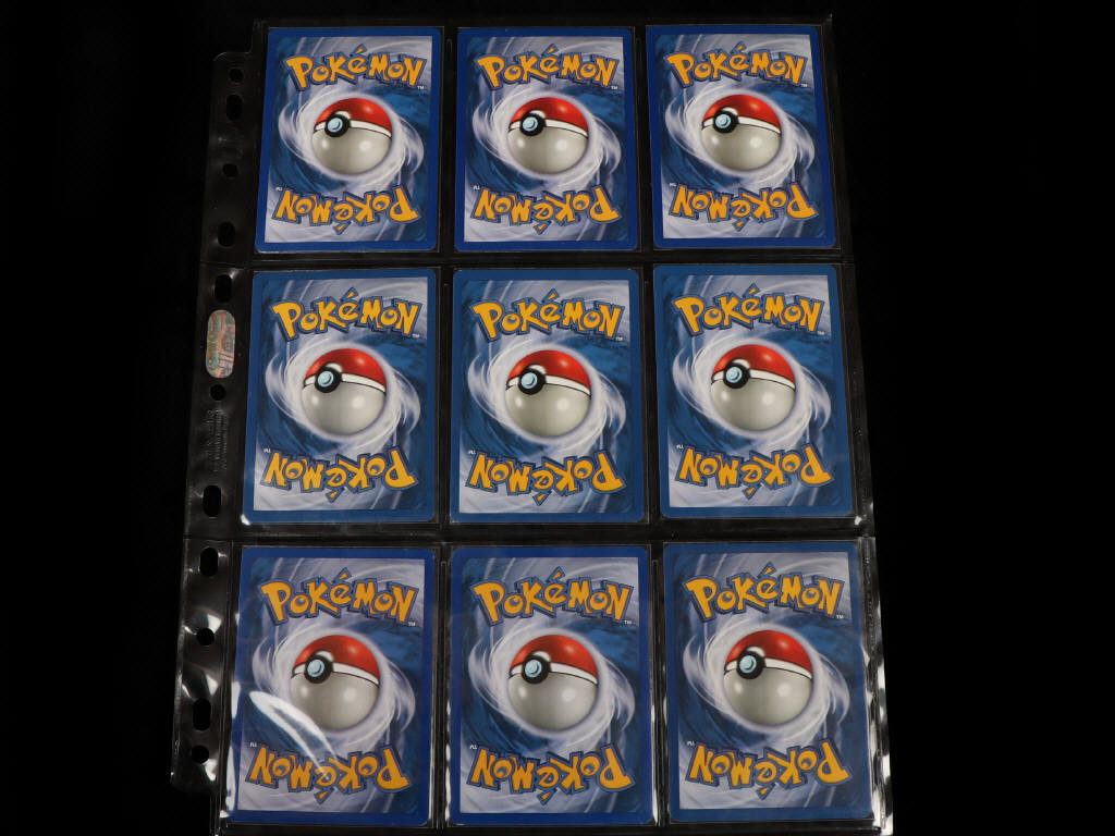 Lot 250 - POKEMON COMPANY (USA) (9)