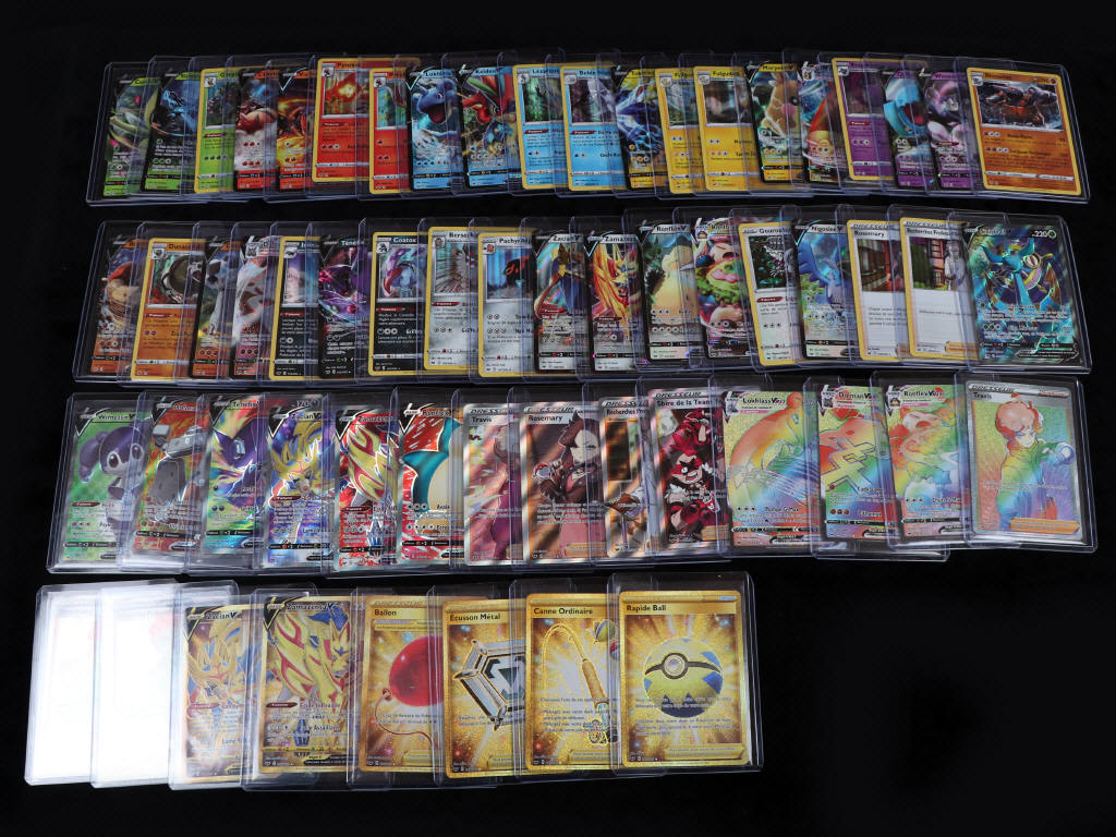 Lot 215 - POKEMON COMPANY (USA) (60)