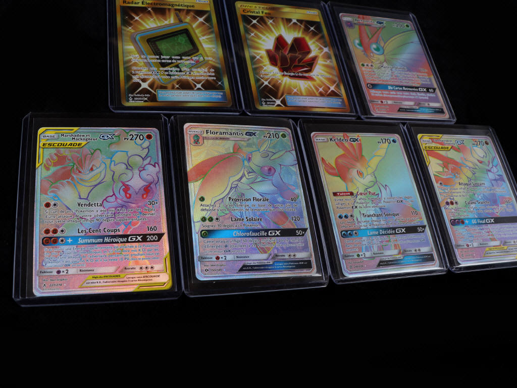 Lot 221 - POKEMON COMPANY (USA) (7)