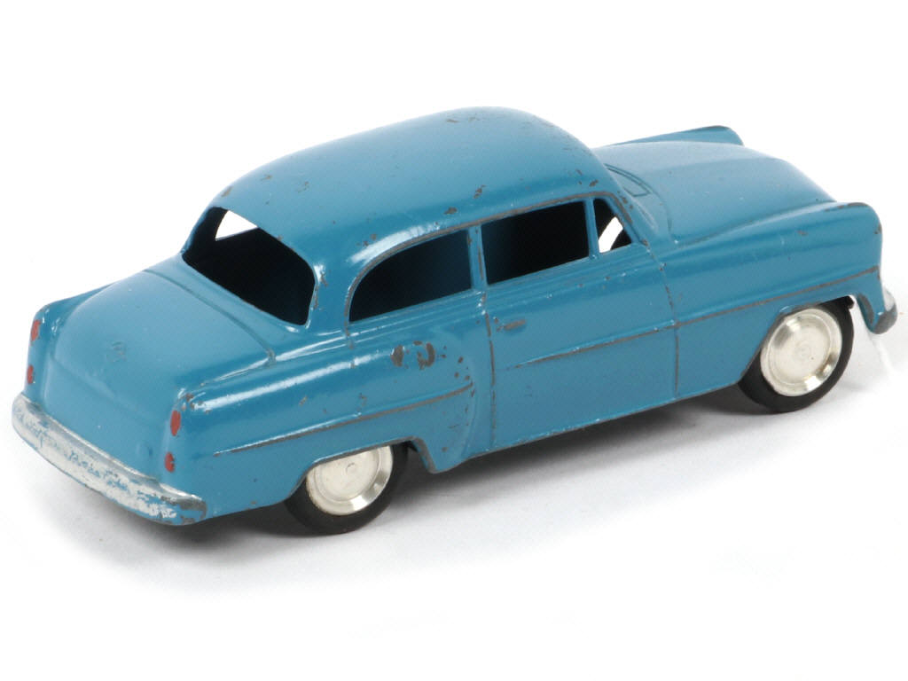 Lot 116 - LION-CAR (PAYS-BAS) (1)