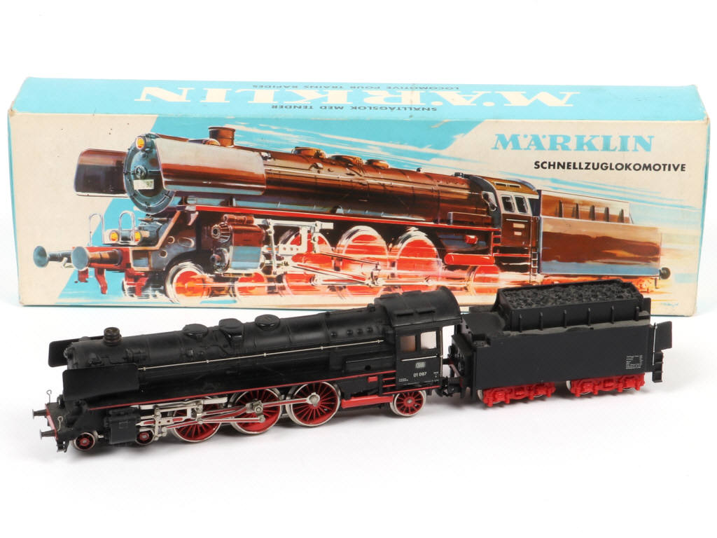 Lot 61 - MÄRKLIN 'HO' (ALLEMAGNE) (1)