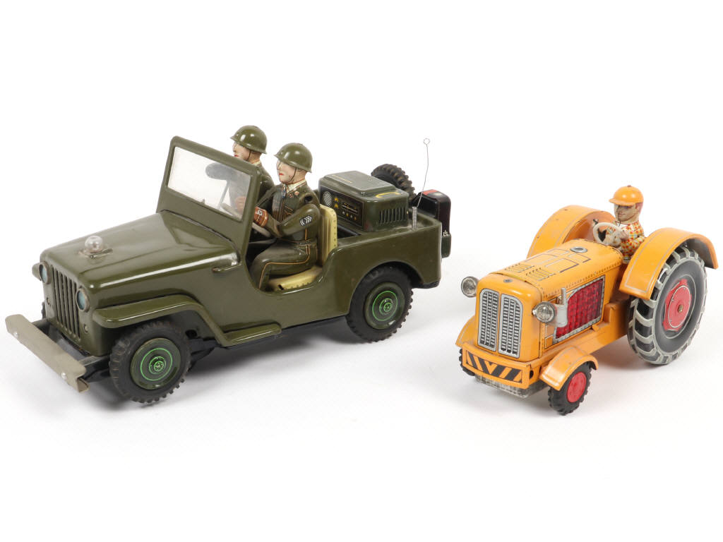 Lot 104 - NOMURA (JAPON) (2)