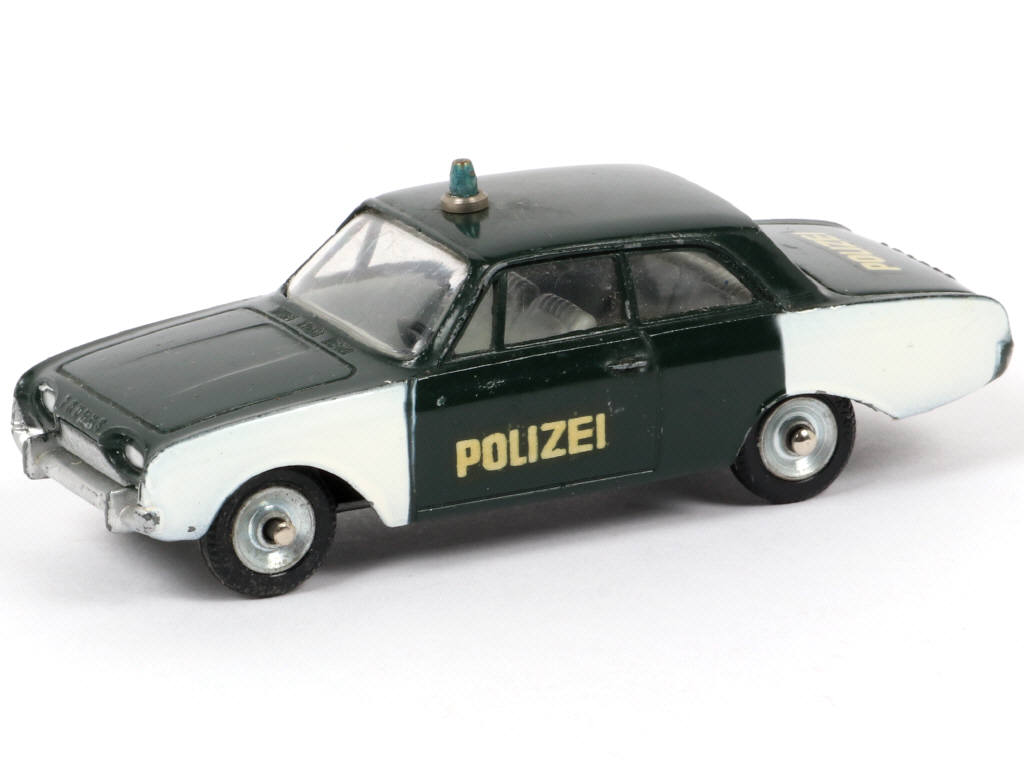 Lot 217 - DINKY TOYS (FRANCE) (1)