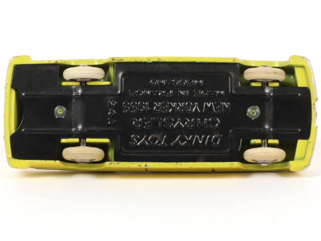 Lot 221 - DINKY TOYS (FRANCE) (1)