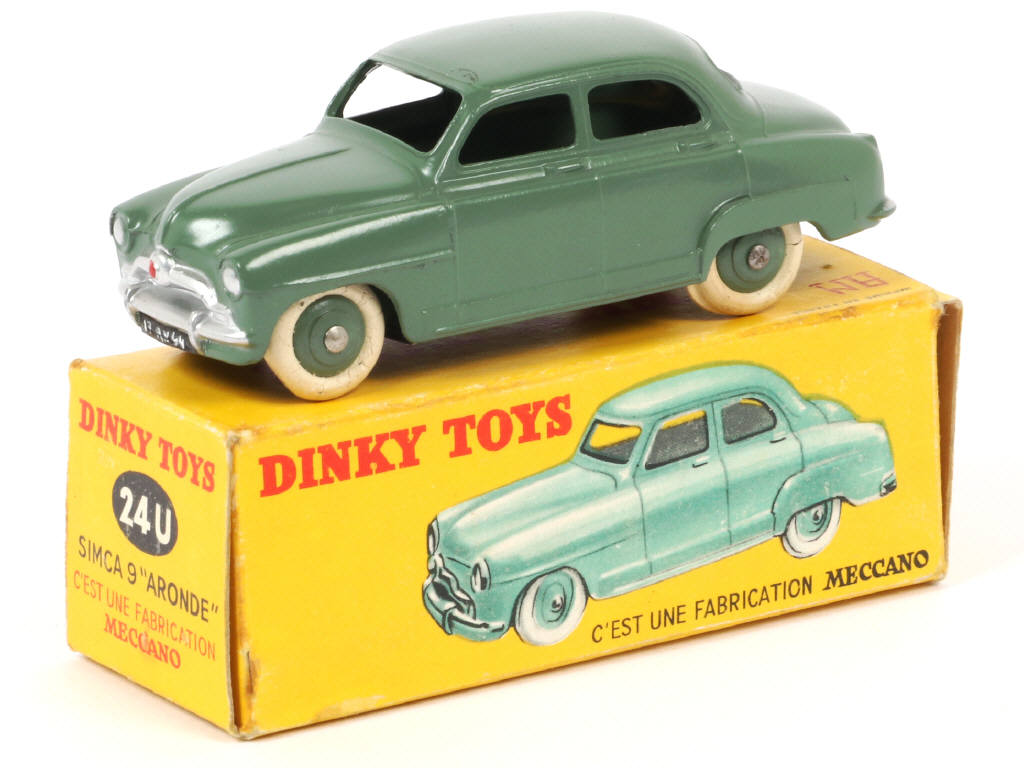 Lot 231 - DINKY TOYS (FRANCE) (1)