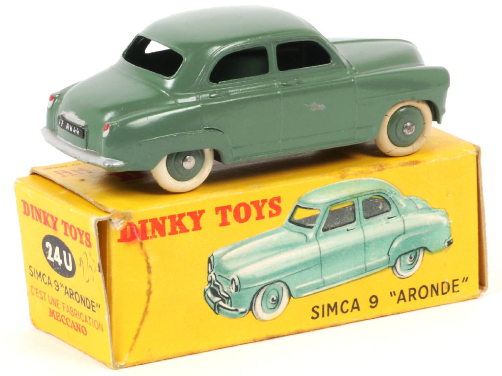 Lot 231 - DINKY TOYS (FRANCE) (1)