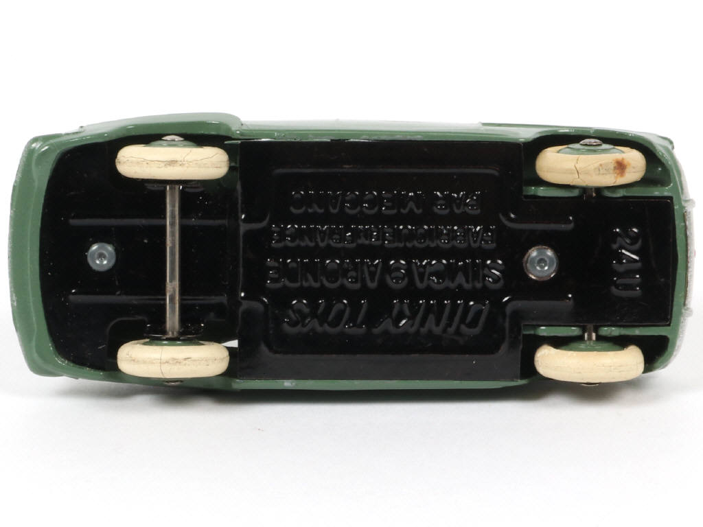 Lot 231 - DINKY TOYS (FRANCE) (1)