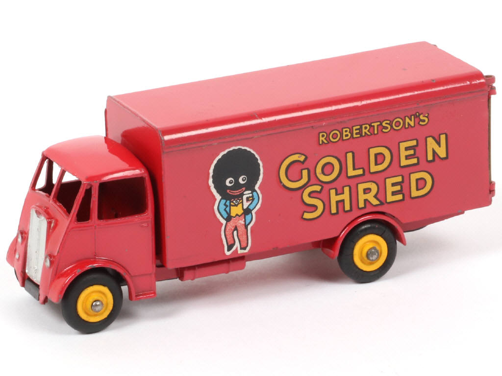 Lot 168 - DINKY TOYS (GB) (1)