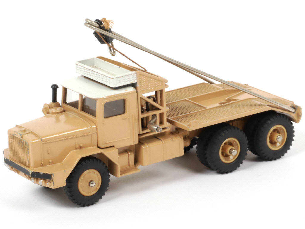 Lot 250 - DINKY TOYS (FRANCE) (1)