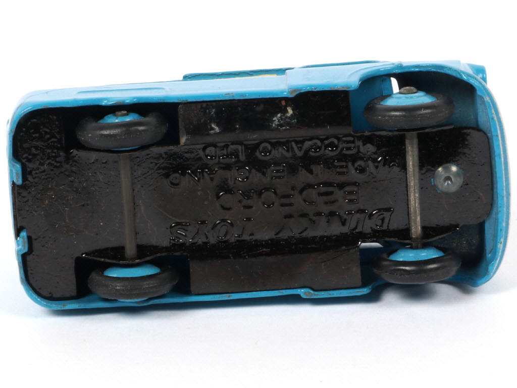 Lot 199 - DINKY TOYS (GB) (1)