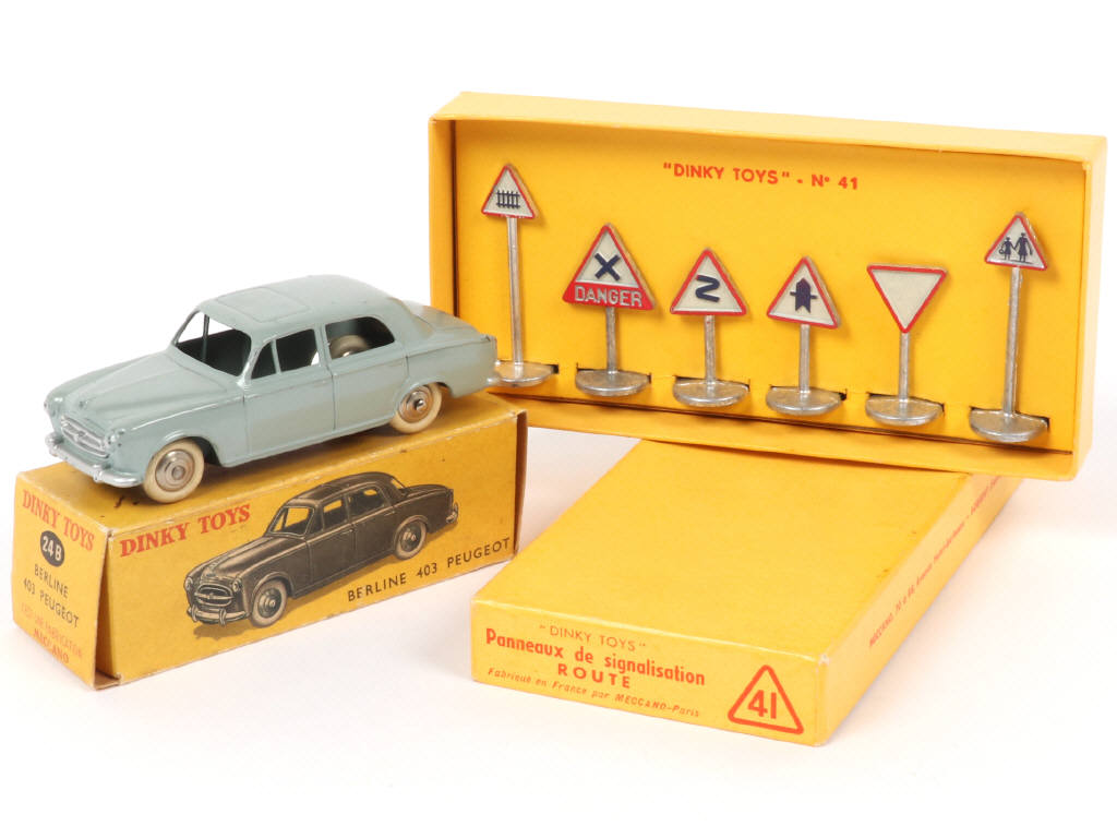 Lot 275 - DINKY TOYS (FRANCE) (2)