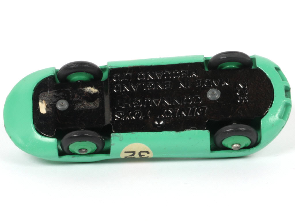 Lot 186 - DINKY TOYS (GB) (1)