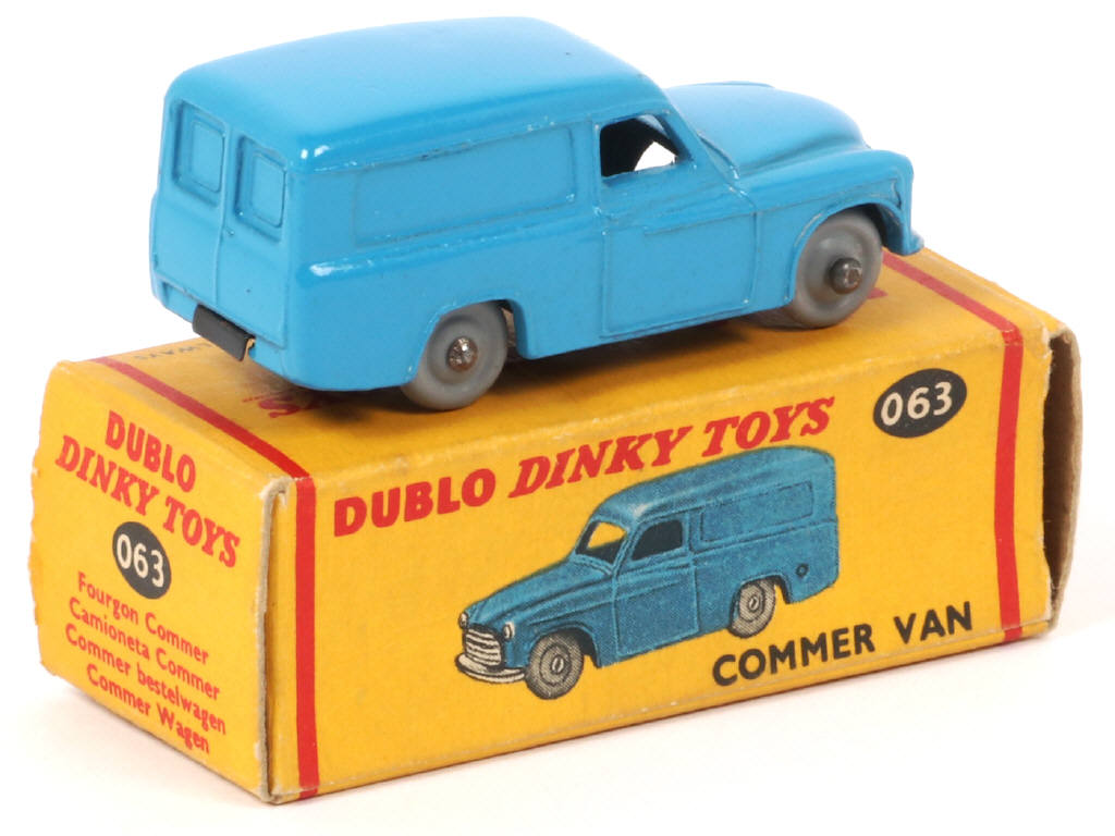 Lot 171 - DINKY TOYS (GB) (1)