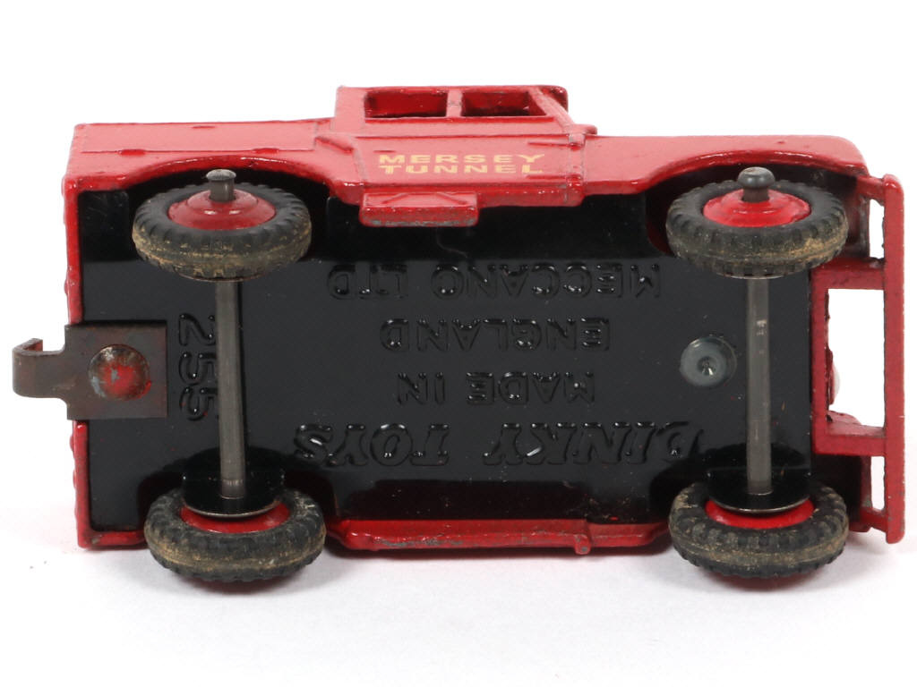 Lot 189 - DINKY TOYS (GB) (1)