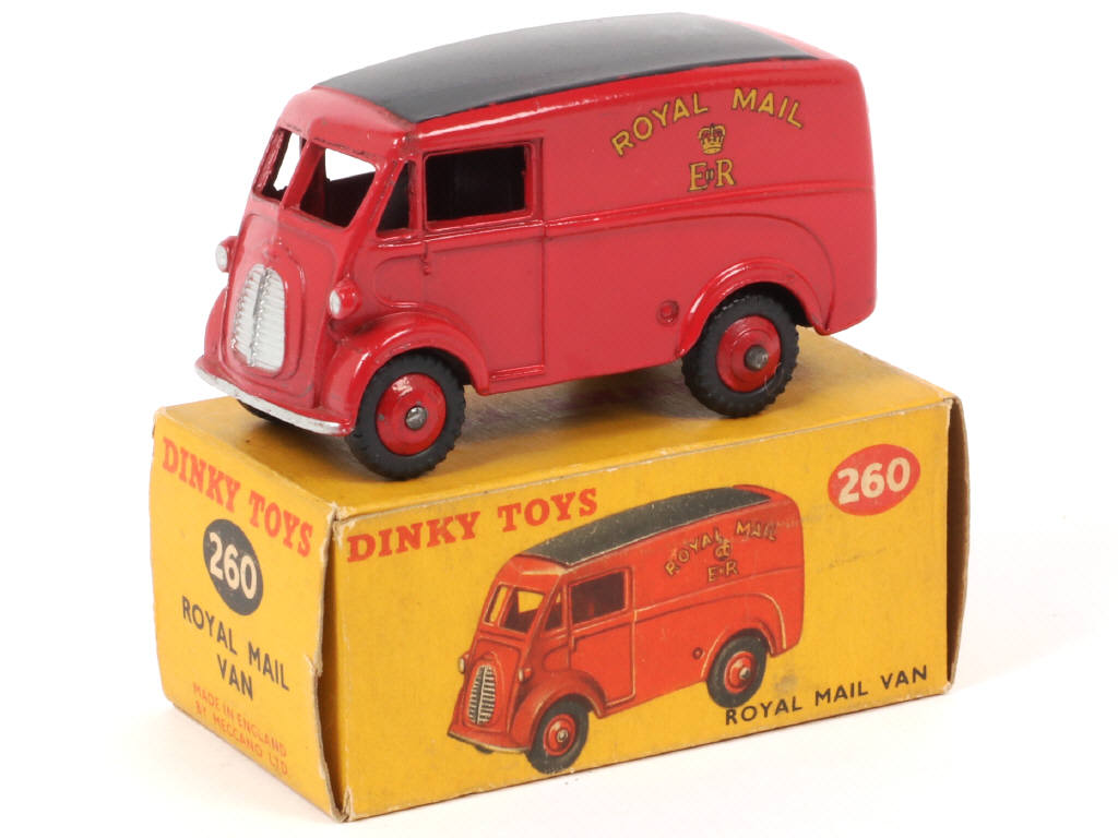 Lot 191 - DINKY TOYS (GB) (1)