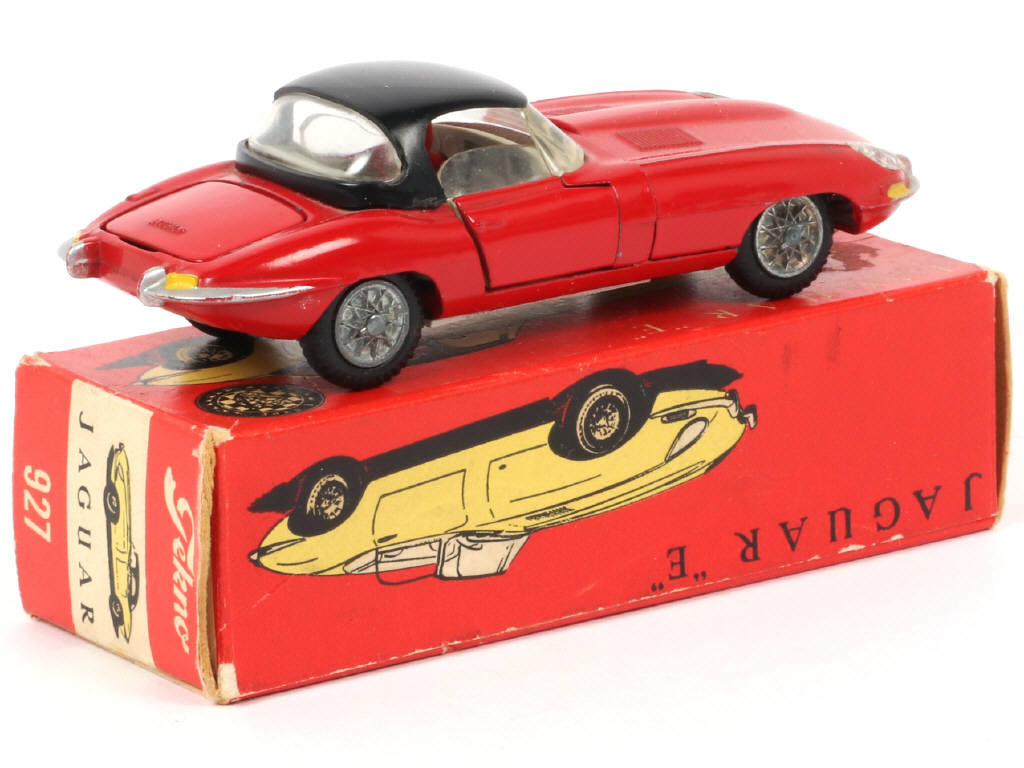 Lot 49 - TEKNO (DANEMARK) (1)