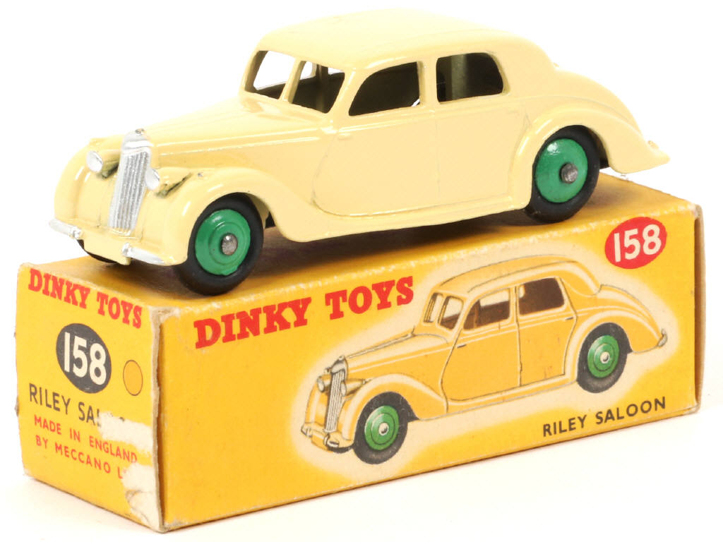 Lot 179 - DINKY TOYS (GB) (1)