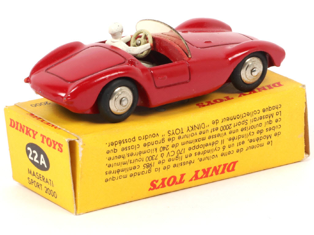 Lot 218 - DINKY TOYS (FRANCE) (1)