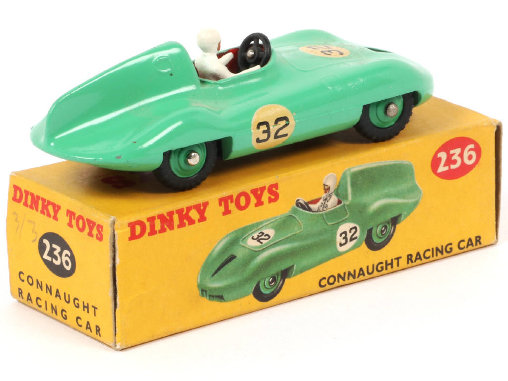 Lot 185 - DINKY TOYS (GB) (1)