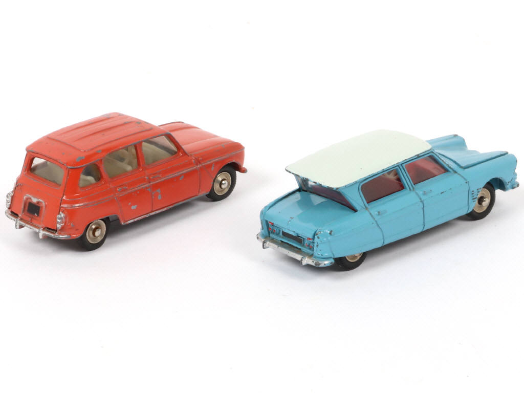 Lot 260 - DINKY TOYS (FRANCE) (2)