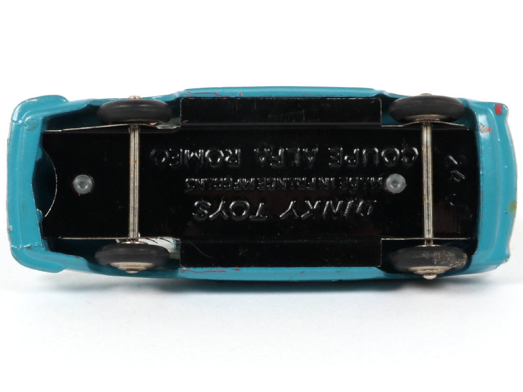 Lot 220 - DINKY TOYS (FRANCE) (1)