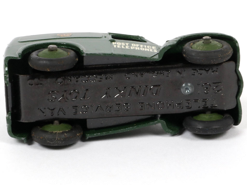 Lot 146 - DINKY TOYS (GB) (1)