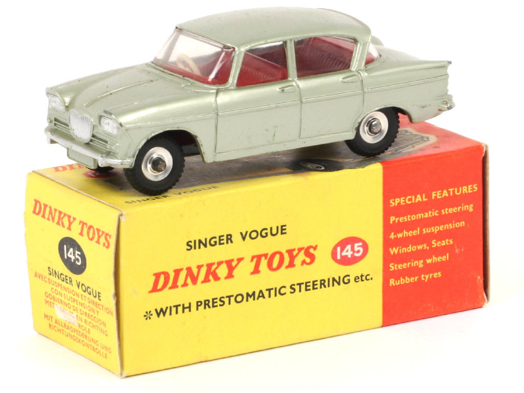 Lot 139 - DINKY TOYS (GB) (1)