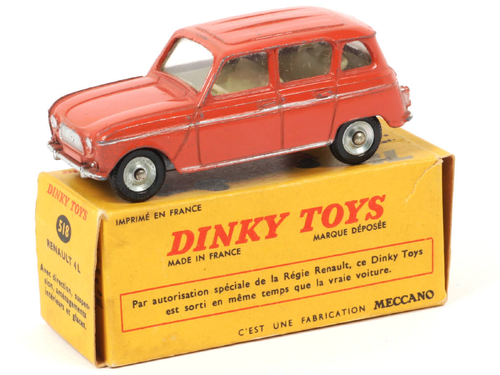 Lot 273 - DINKY TOYS (FRANCE) (1)
