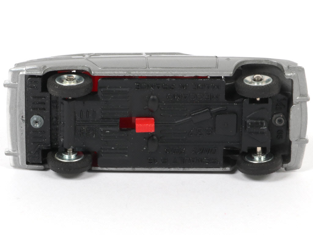 Lot 311 - DINKY TOYS (FRANCE) (1)