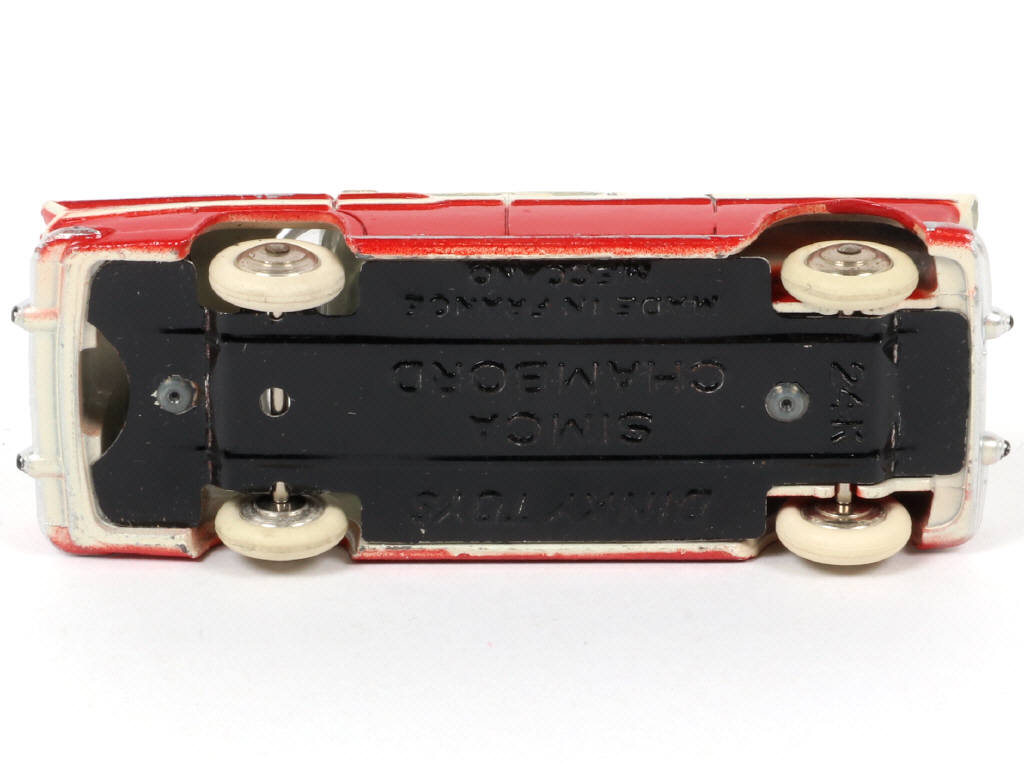 Lot 221 - DINKY TOYS (FRANCE) (1)