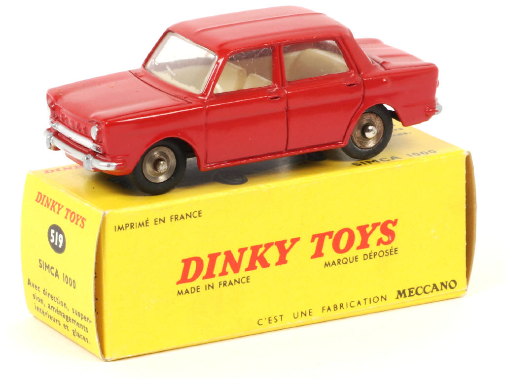 Lot 275 - DINKY TOYS (FRANCE) (1)