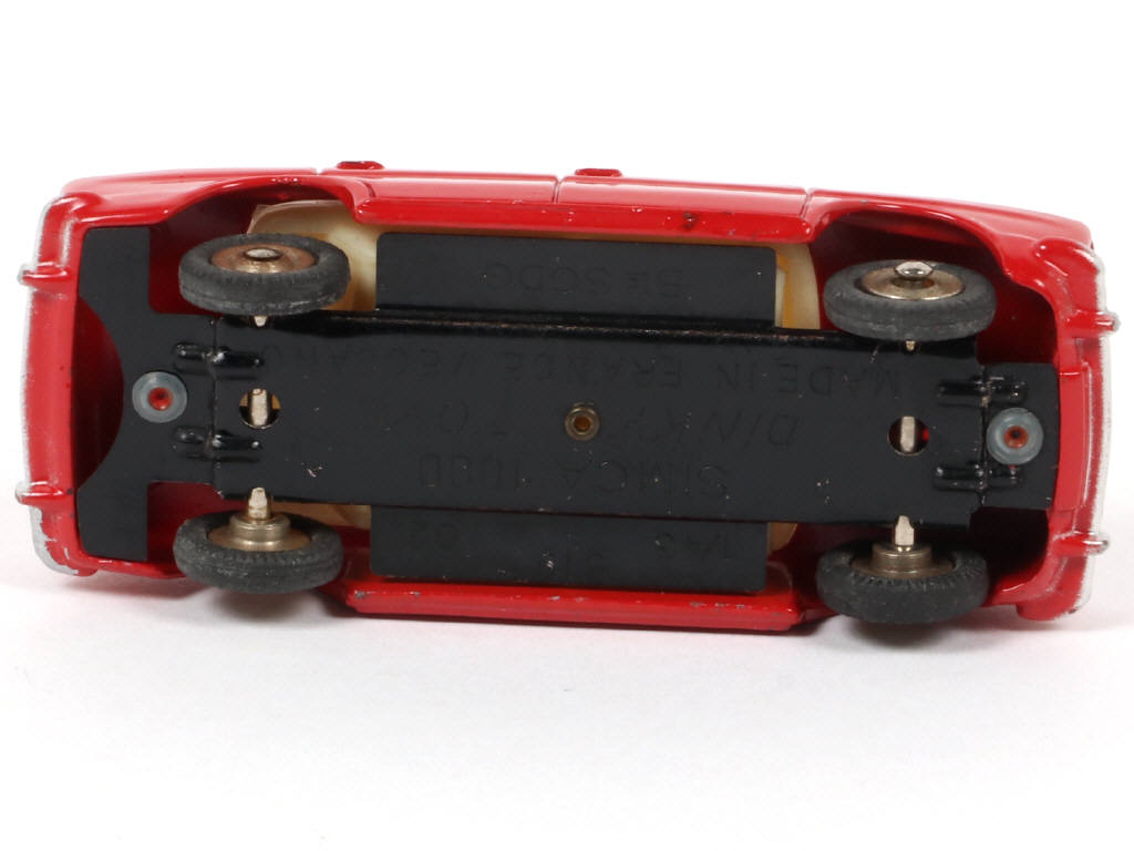 Lot 275 - DINKY TOYS (FRANCE) (1)