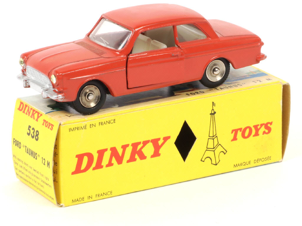 Lot 314 - DINKY TOYS (FRANCE) (1)