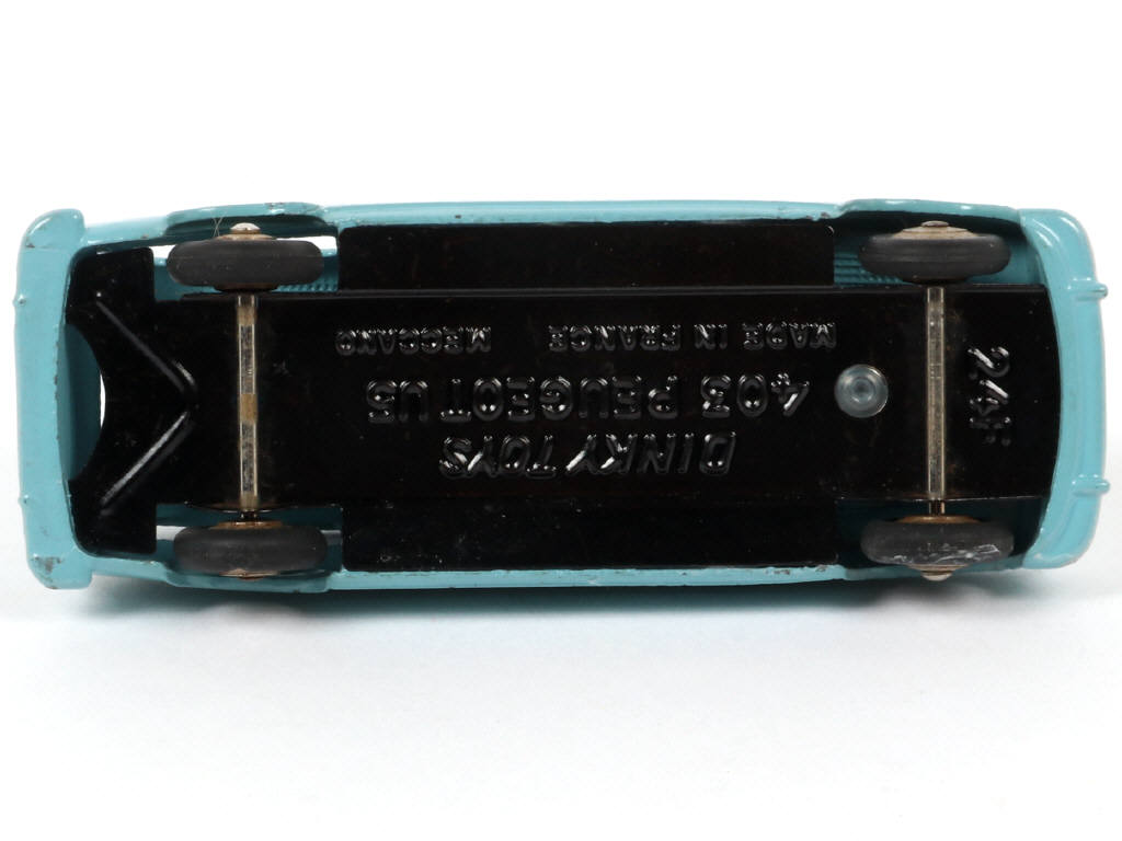 Lot 218 - DINKY TOYS (FRANCE) (1)