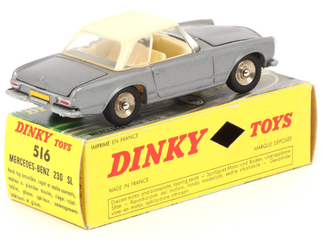 Lot 266 - DINKY TOYS (FRANCE) (1)